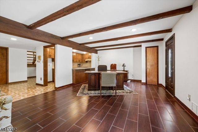 11 Cherryville Stanton Rd, Raritan Twp., NJ 08822