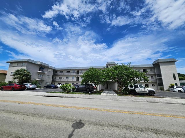 1410 S FEDERAL Highway 205, Lake Worth Beach, FL 33460