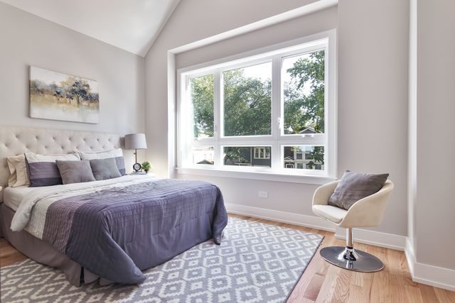 4602 N Springfield Avenue, Chicago, IL 60625