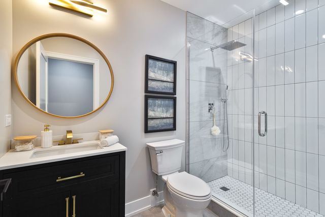 4602 N Springfield Avenue, Chicago, IL 60625