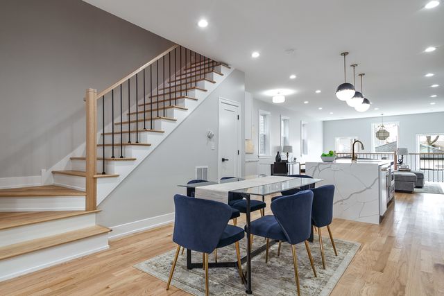 4602 N Springfield Avenue, Chicago, IL 60625