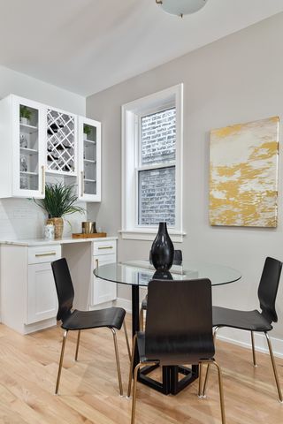 4602 N Springfield Avenue, Chicago, IL 60625