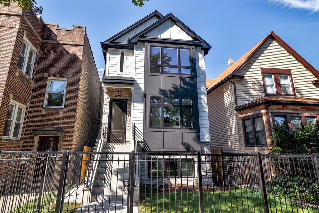 4602 N Springfield Avenue, Chicago, IL 60625