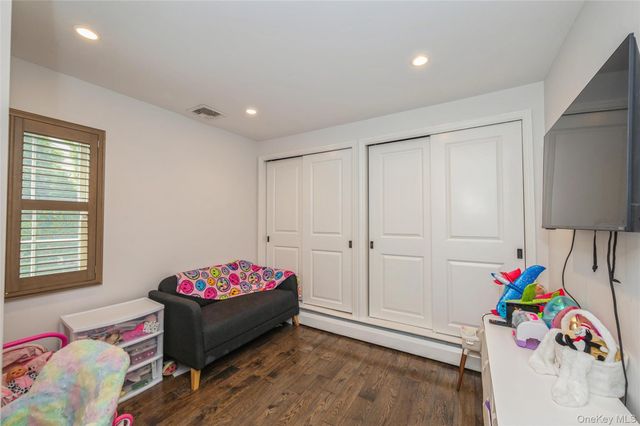 2296 Willow Street, Wantagh, NY 11793