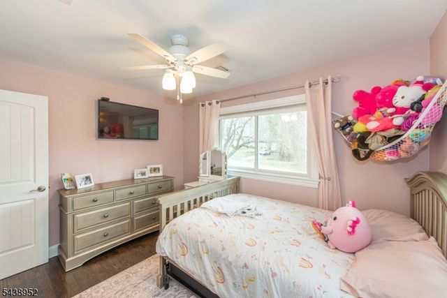 28 Riverview Rd, West Milford Twp., NJ 07438