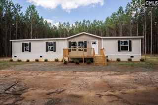 832 Horses Neck Road, Swansea, SC 29160