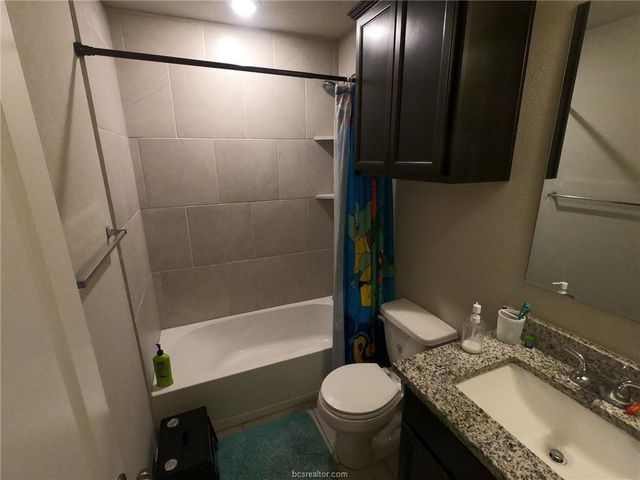 2007 Markley Drive, Bryan, TX 77807