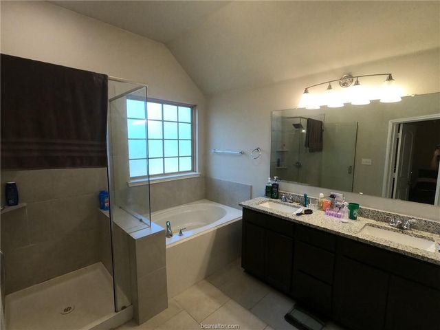 2007 Markley Drive, Bryan, TX 77807