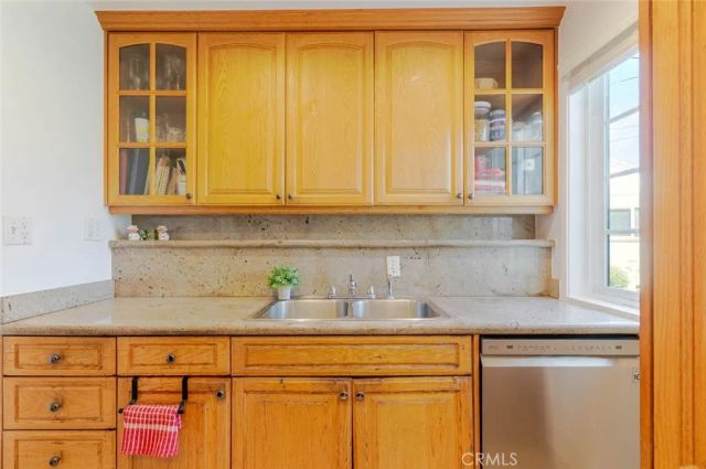 14245 Grammar Place, Panorama City, CA 91402