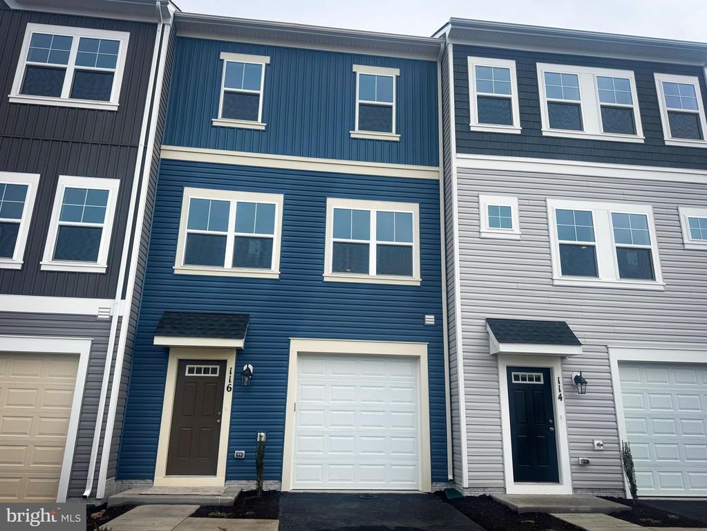 116 FLAXEN MANE CT, Stephenson, VA 22656