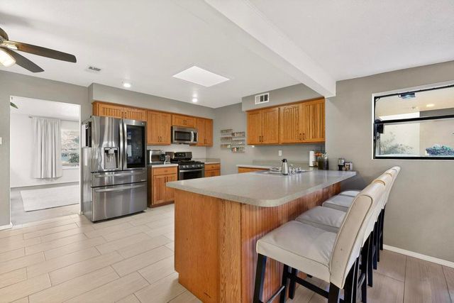 8909 La Barranca Avenue NE, Albuquerque, NM 87111