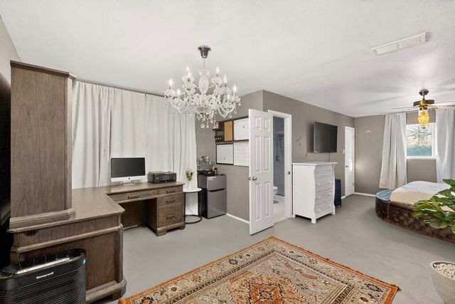 8909 La Barranca Avenue NE, Albuquerque, NM 87111