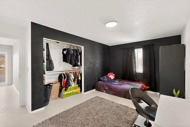 8909 La Barranca Avenue NE, Albuquerque, NM 87111