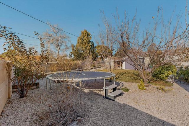 8909 La Barranca Avenue NE, Albuquerque, NM 87111