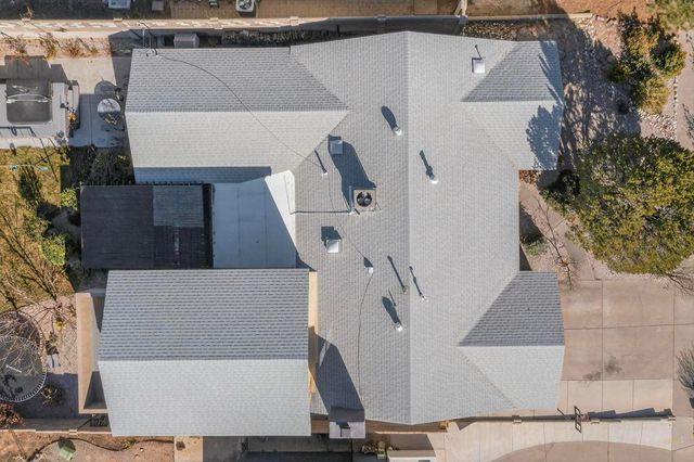 8909 La Barranca Avenue NE, Albuquerque, NM 87111