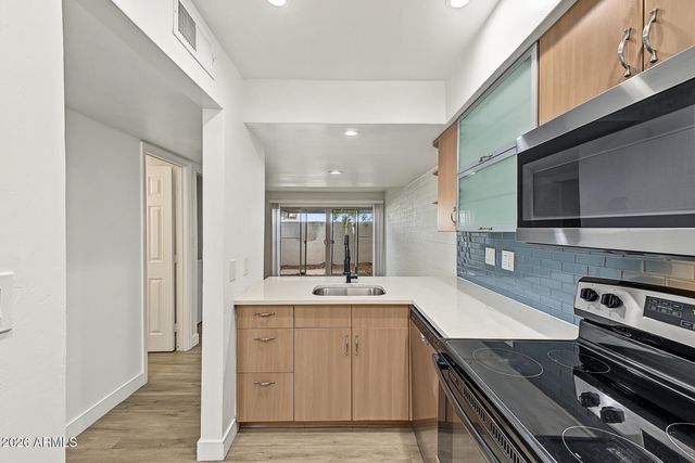 7325 E BELLEVIEW Street 1012, Scottsdale, AZ 85257