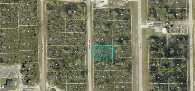 645 VALLEY AVENUE S, Lehigh Acres, FL 33974