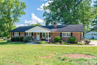 1529 Home Trail, Lincolnton, NC 28092