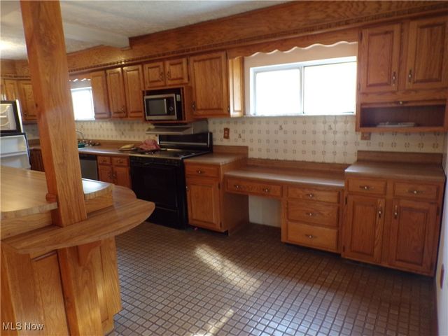 1129 Pike Street, Parkersburg, WV 26101