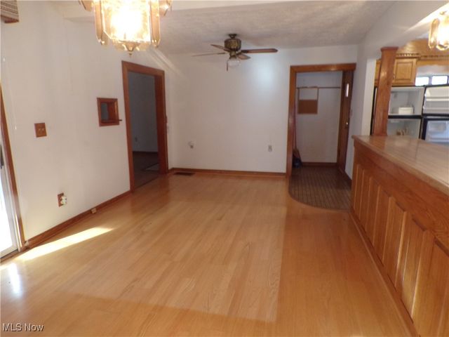 1129 Pike Street, Parkersburg, WV 26101