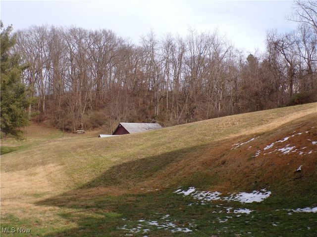 1129 Pike Street, Parkersburg, WV 26101