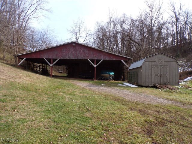 1129 Pike Street, Parkersburg, WV 26101