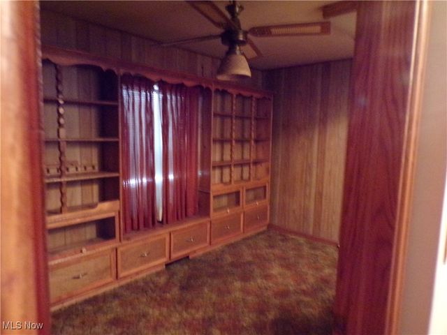 1129 Pike Street, Parkersburg, WV 26101