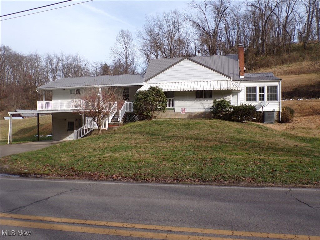 1129 Pike Street, Parkersburg, WV 26101