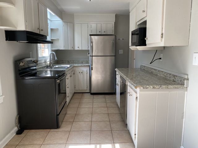 1121 Lockertsville Rd, Ashland City, TN 37015