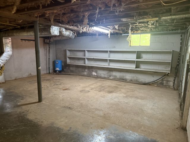 1121 Lockertsville Rd, Ashland City, TN 37015
