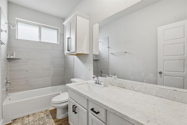 2725 Arbor Edge Crossing, La Marque, TX 77568