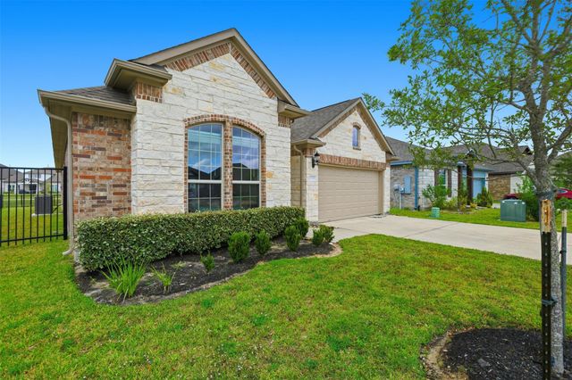 2725 Arbor Edge Crossing, La Marque, TX 77568