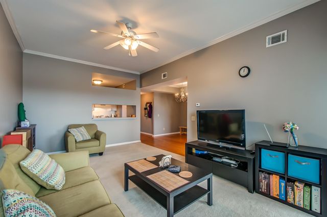 2025 Woodmont Blvd Apt 215, Nashville, TN 37215