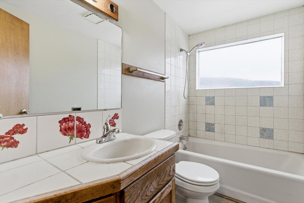 22250 Holy Cross Way, Proctor, MT 59929 photo 30