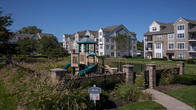 1 Charles Pond Drive 913, Coram, NY 11727