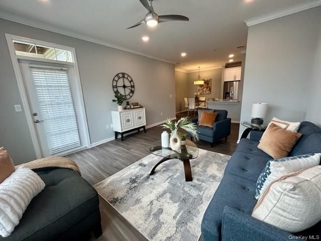1 Charles Pond Drive 913, Coram, NY 11727