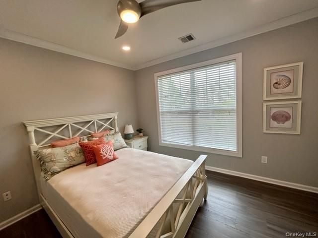 1 Charles Pond Drive 913, Coram, NY 11727