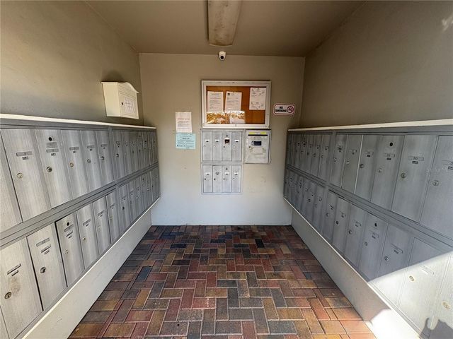 5221 BAYSHORE BOULEVARD 59, Tampa, FL 33611