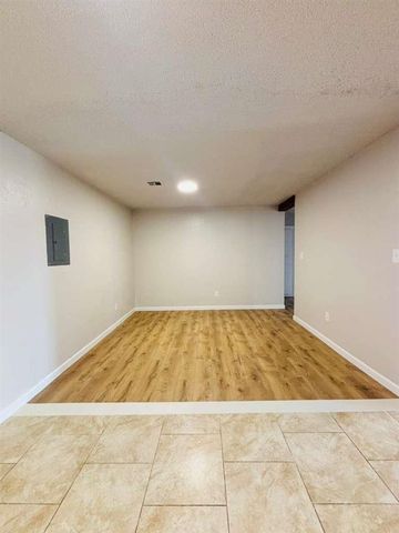 4917 NW Pollard, Lawton, OK 73505