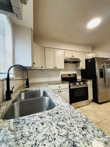 4917 NW Pollard, Lawton, OK 73505