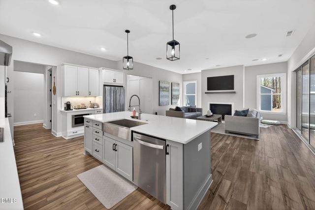 624 Long Lake Drive, Fuquay Varina, NC 27526