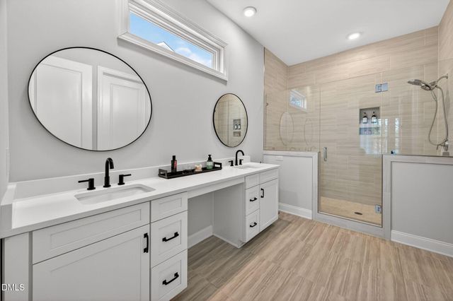 624 Long Lake Drive, Fuquay Varina, NC 27526