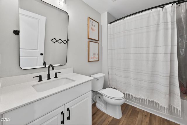 624 Long Lake Drive, Fuquay Varina, NC 27526