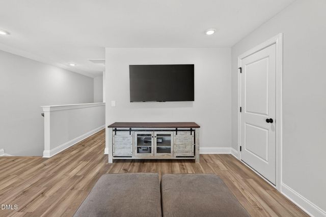 624 Long Lake Drive, Fuquay Varina, NC 27526