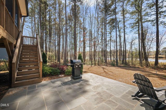 624 Long Lake Drive, Fuquay Varina, NC 27526