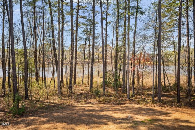 624 Long Lake Drive, Fuquay Varina, NC 27526