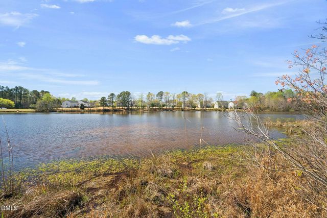 624 Long Lake Drive, Fuquay Varina, NC 27526