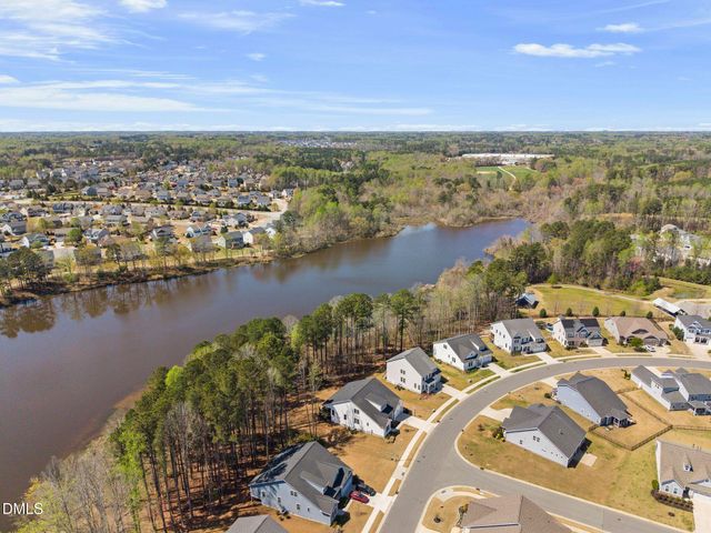 624 Long Lake Drive, Fuquay Varina, NC 27526