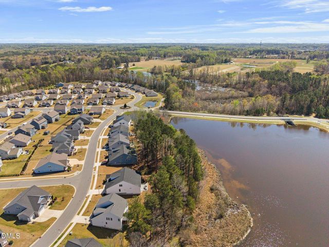 624 Long Lake Drive, Fuquay Varina, NC 27526