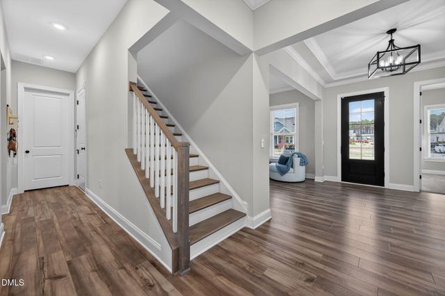 624 Long Lake Drive, Fuquay Varina, NC 27526